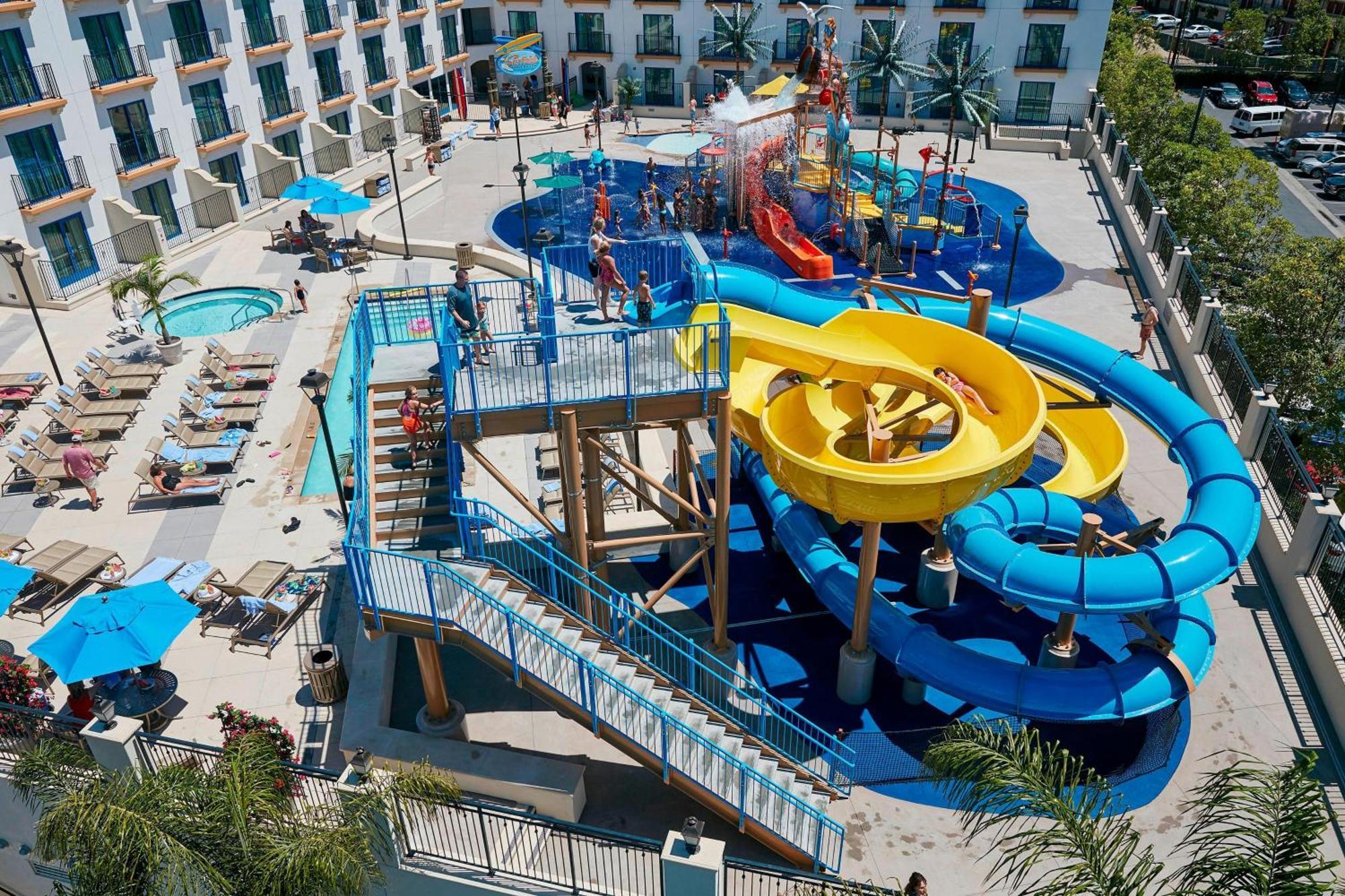 מלון Courtyard Anaheim Theme Park Entrance מראה חיצוני תמונה